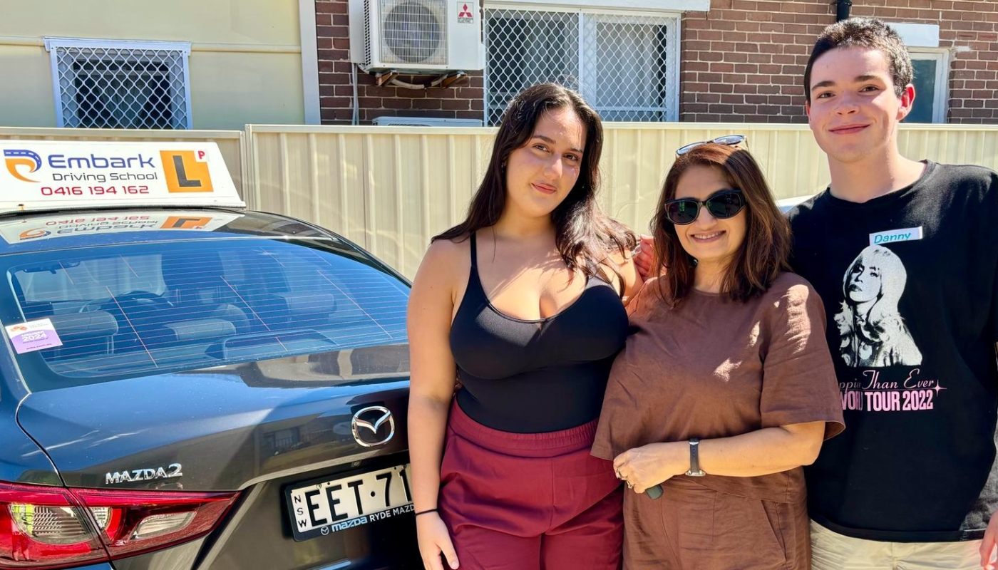 car-driving-by-afifa